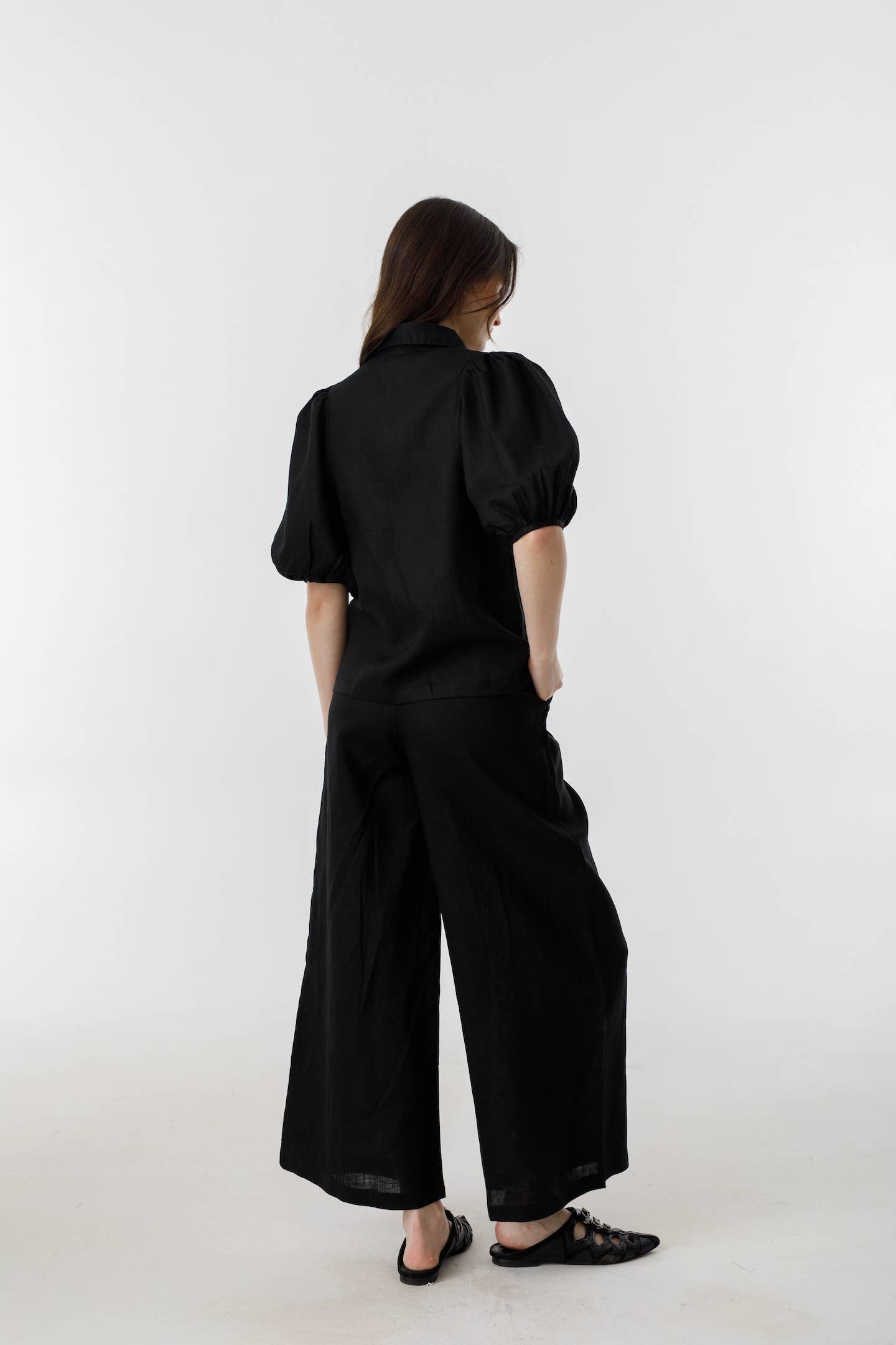 LANHTROPY Culotte Linen Pants - Black
