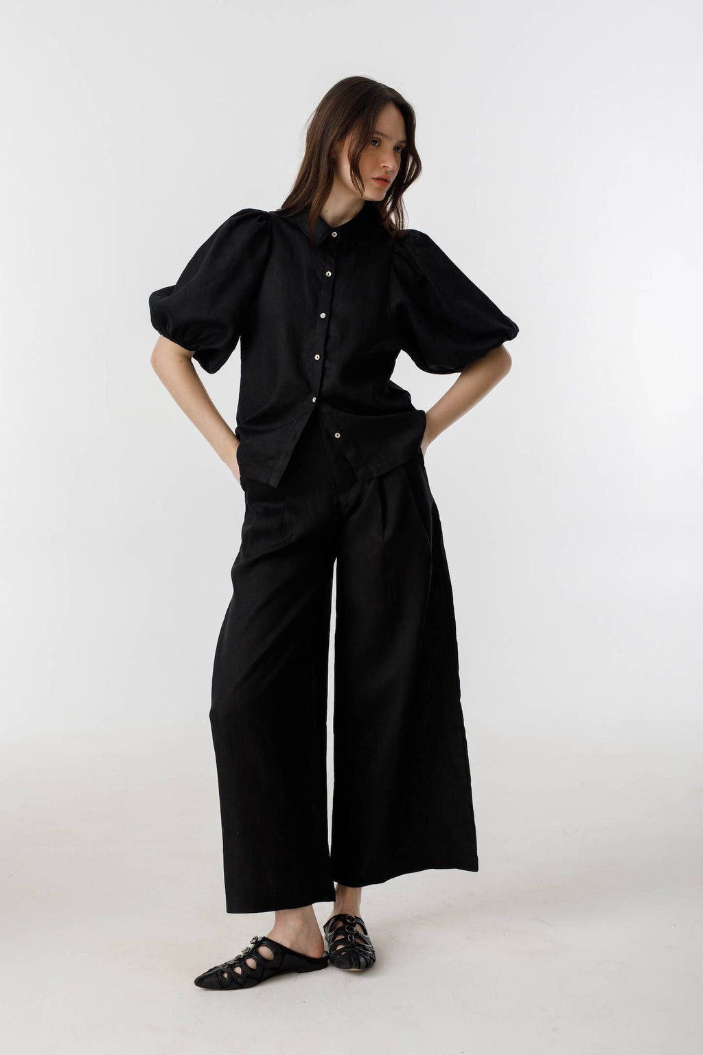 LANHTROPY Culotte Linen Pants - Black
