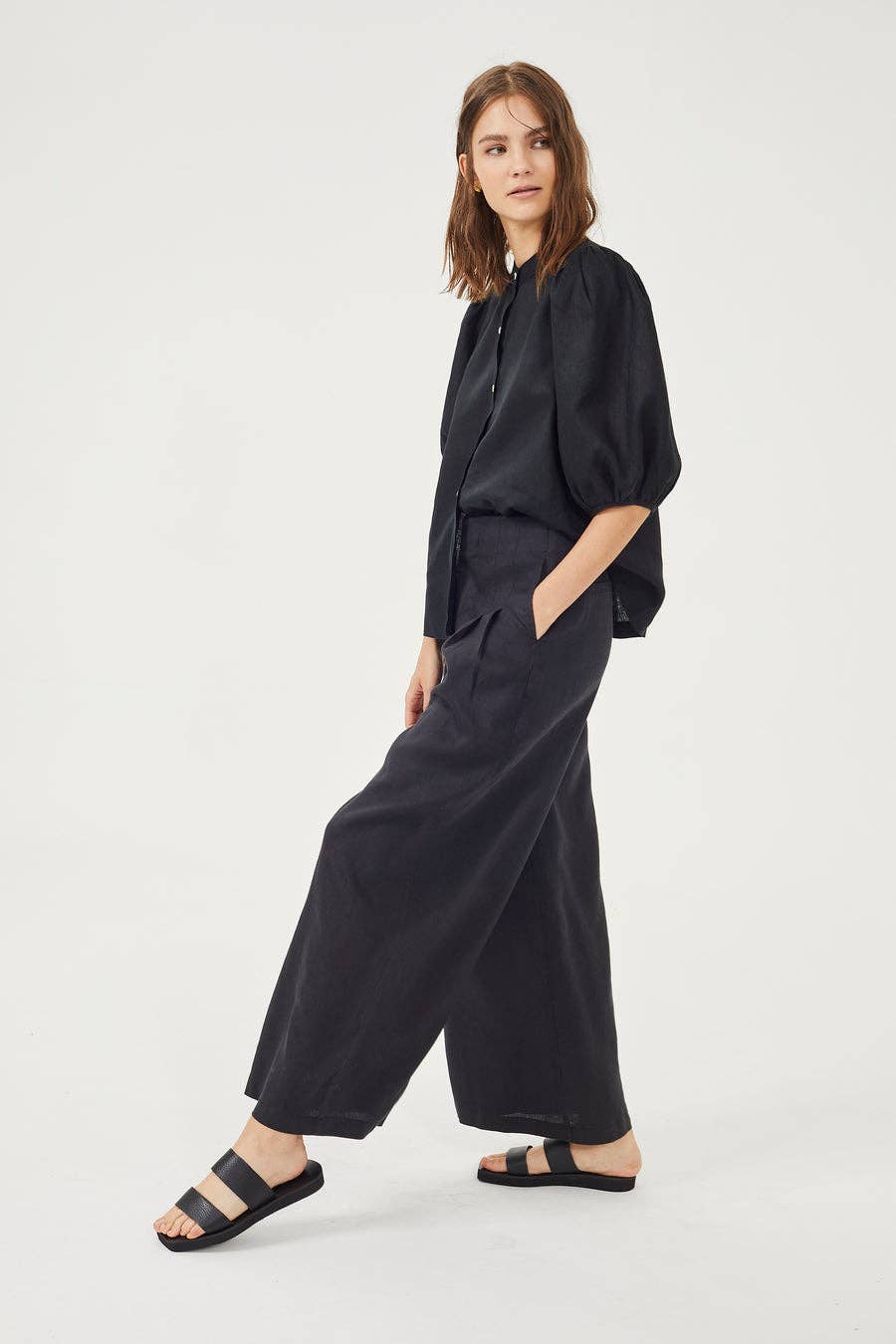 LANHTROPY Culotte Linen Pants - Black