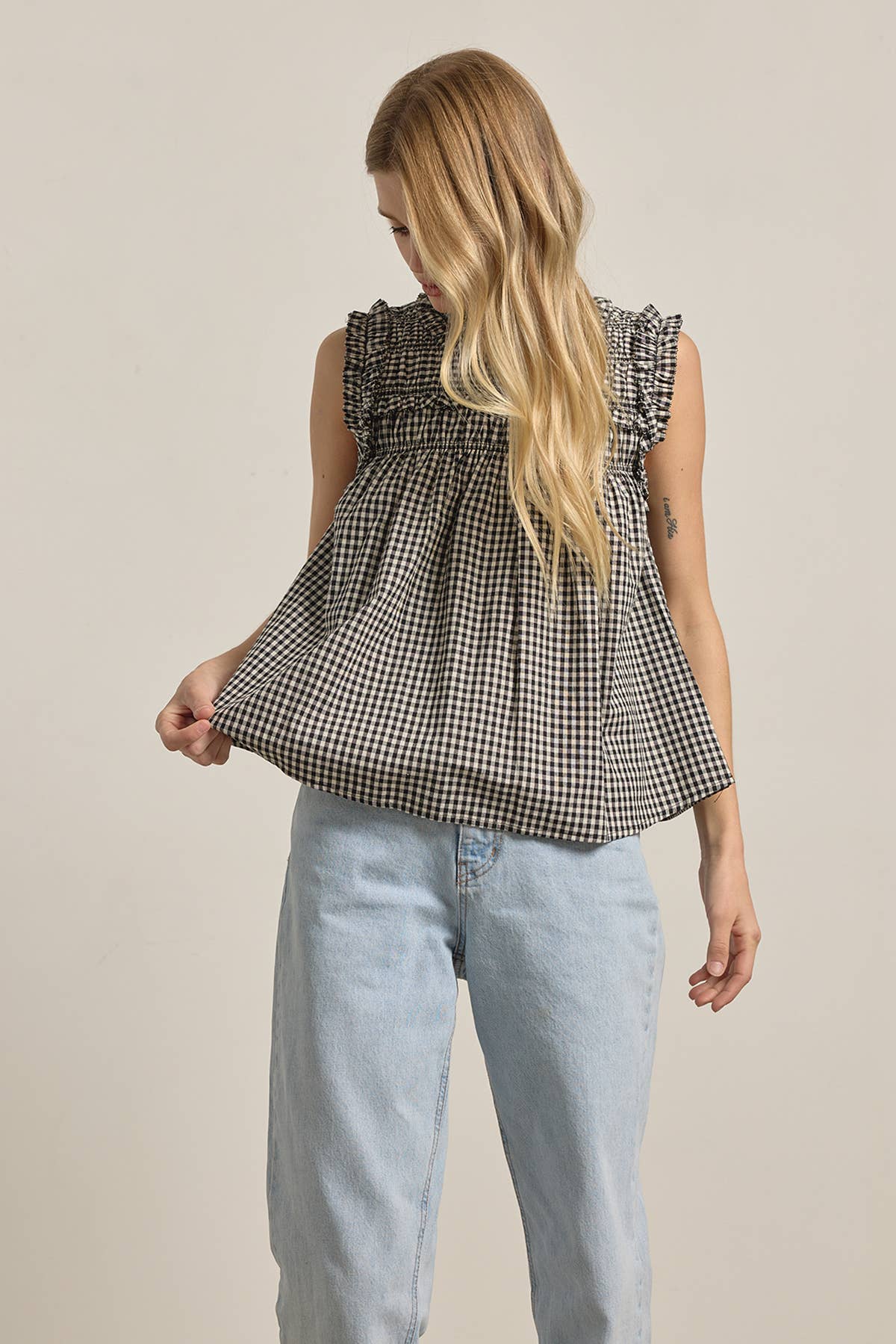 RAISONNEL GINGHAM RUFFLE BLOUSE